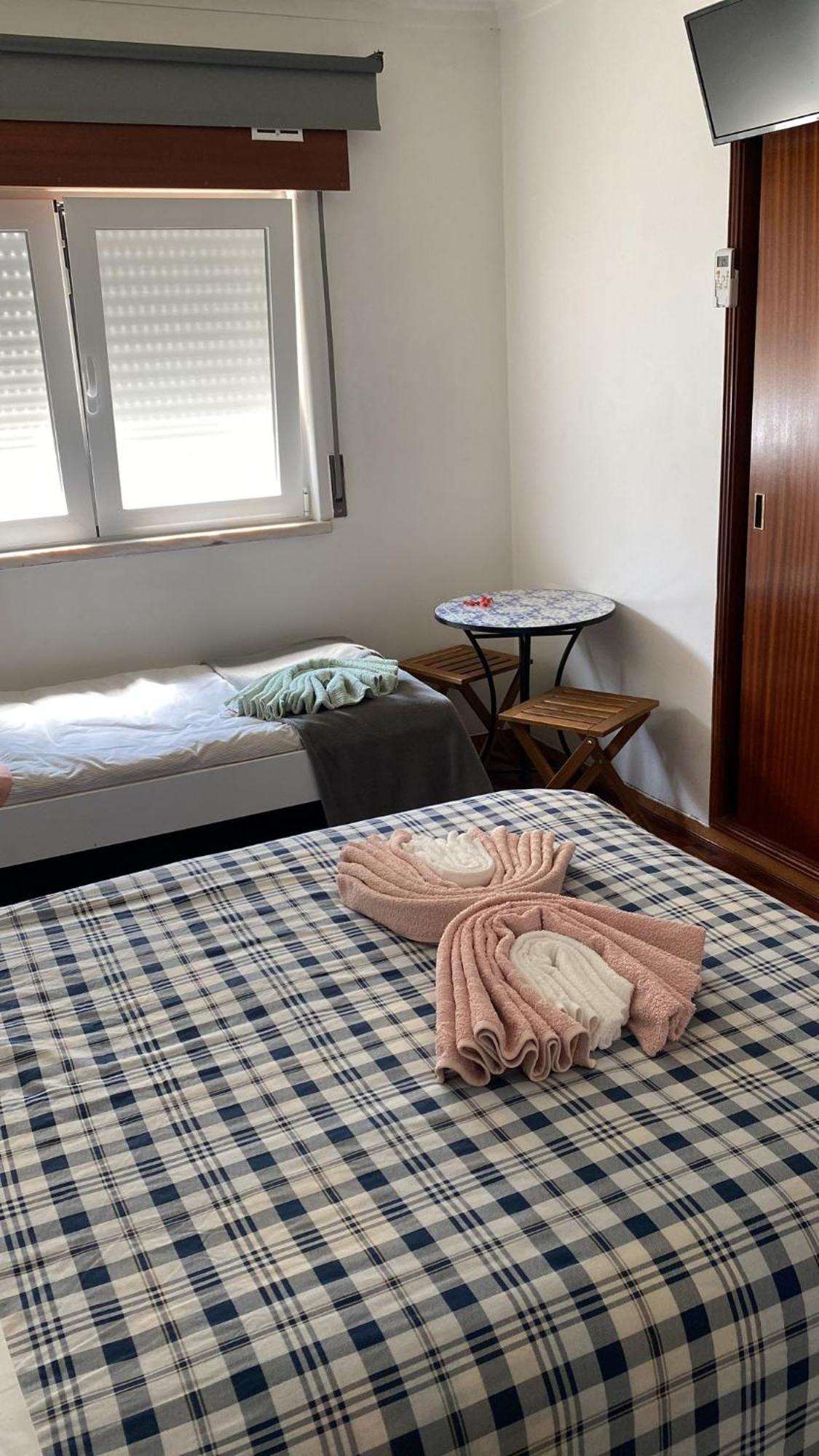 Guest House Patrocinio Corroios Δωμάτιο φωτογραφία